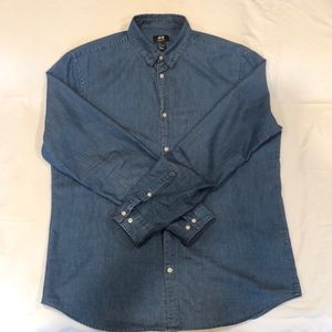 Men’s denim shirt
